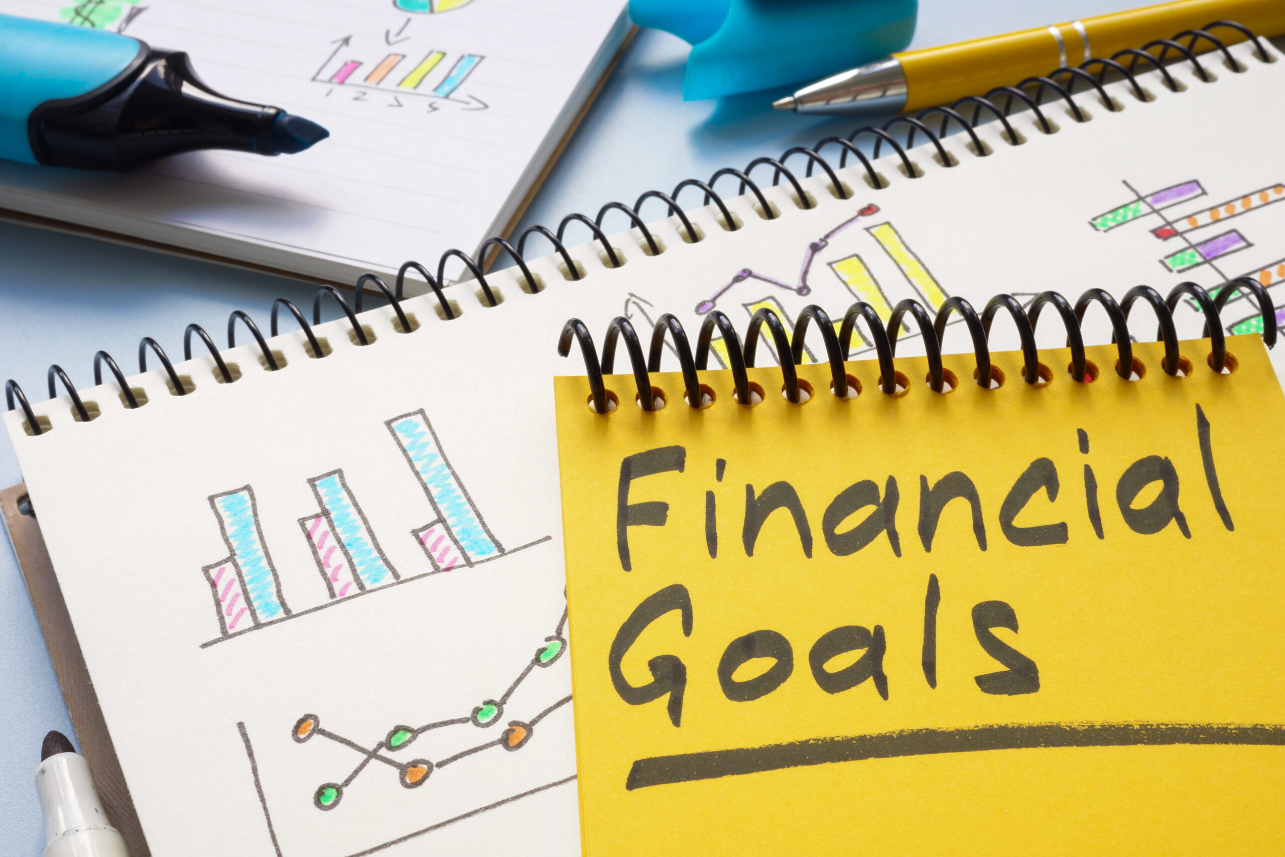 Four Simple Steps to Set Financial Goals That Stick in 2025